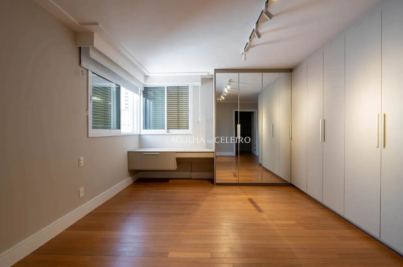 Apartamento reformado à venda no Jardim Paulista. – 21899