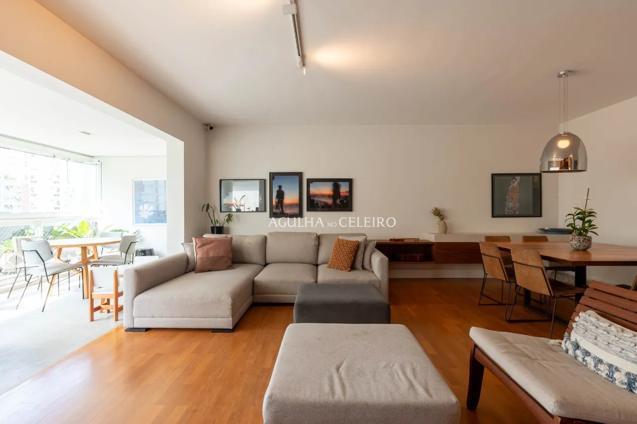 Venda na Vila Nova Conceição reformado com lazer – 8888