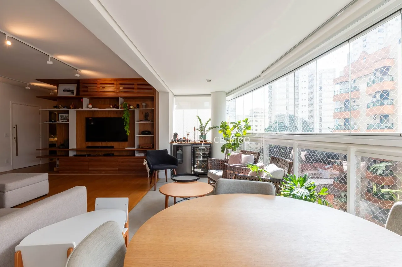 Venda na Vila Nova Conceição reformado com lazer – 8888