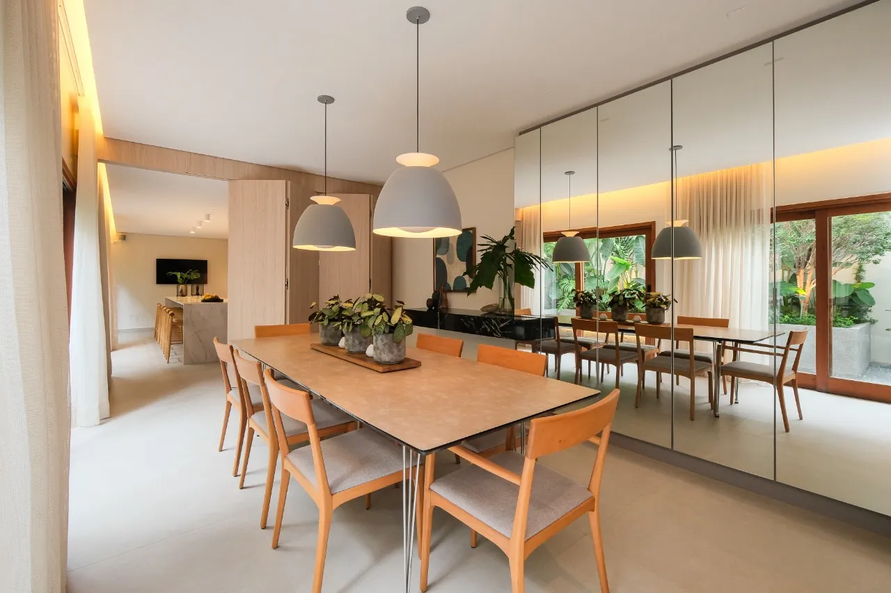 Um refúgio bem localizado à venda na Vila Nova Conceição. – 9100