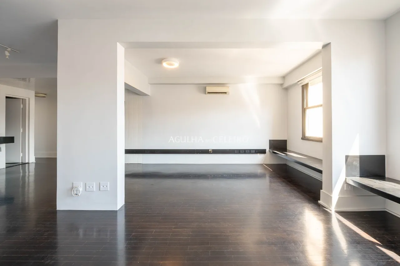 Apartamento iluminado e com vista na parte plana do Jardim América – AP3309