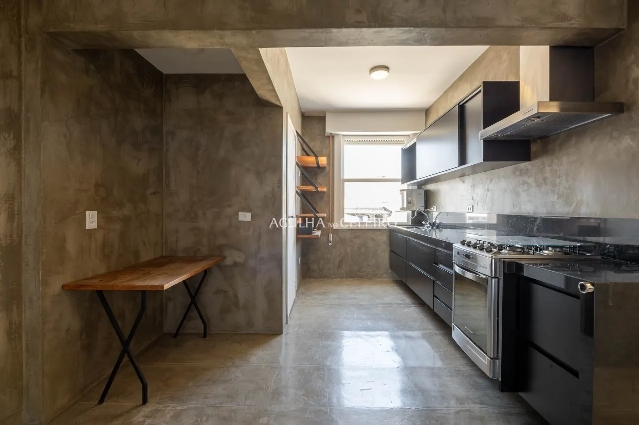 Apartamento iluminado e com vista na parte plana do Jardim América – AP3309