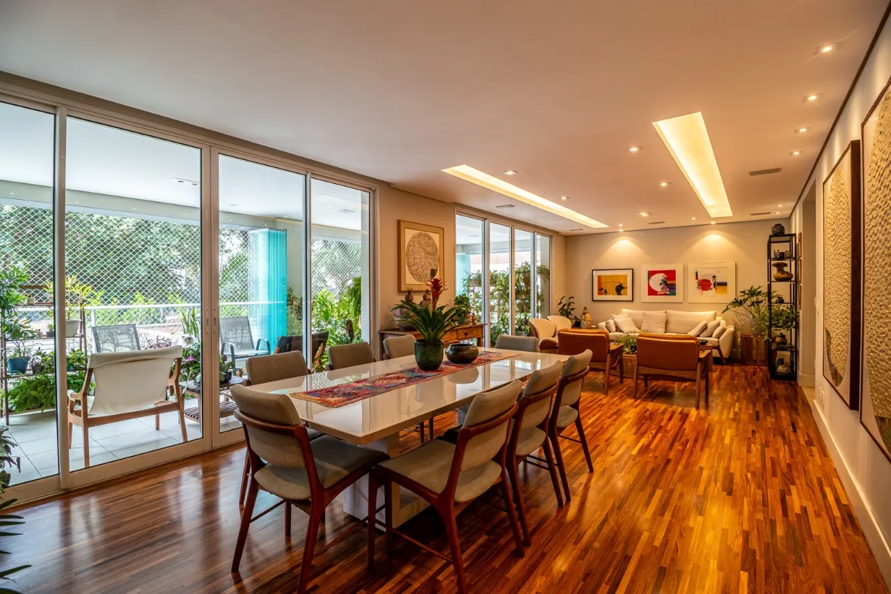 Apartamento reformado à venda em Campo Belo. – AP3778