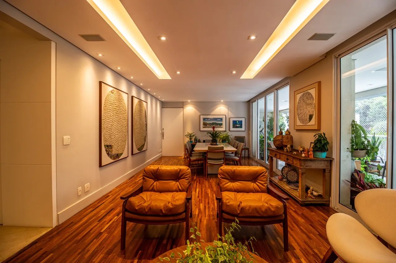 Apartamento reformado à venda em Campo Belo. – AP3778