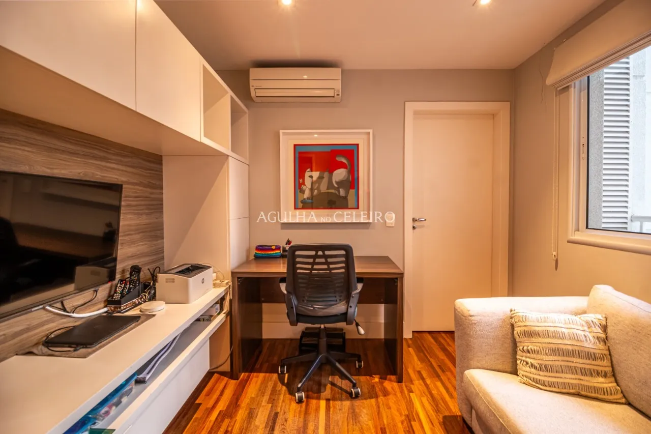 Apartamento reformado à venda em Campo Belo. – AP3778