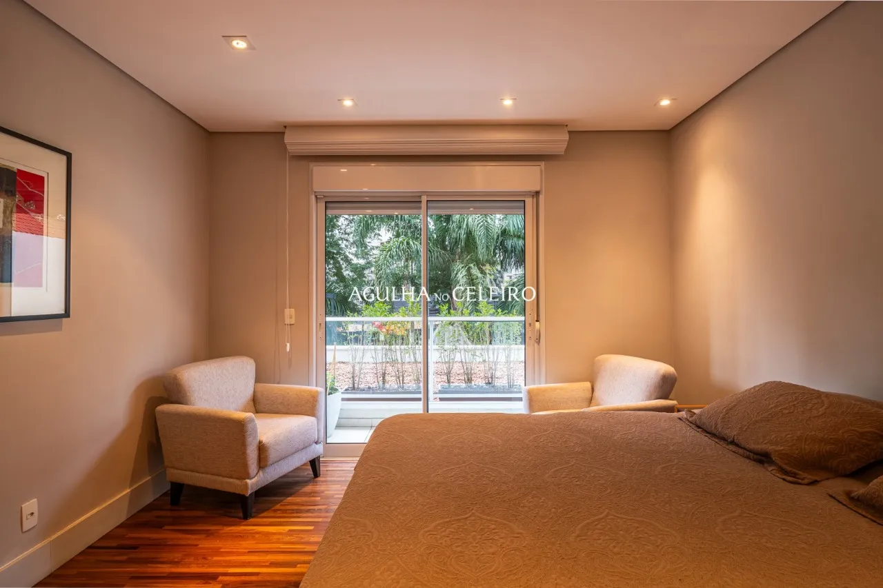 Apartamento reformado à venda em Campo Belo. – AP3778