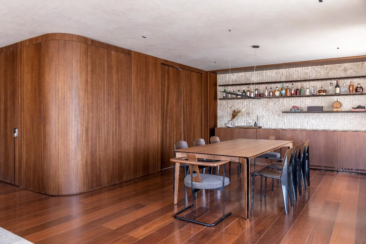 Apartamento reformado e mobiliado – AP5138