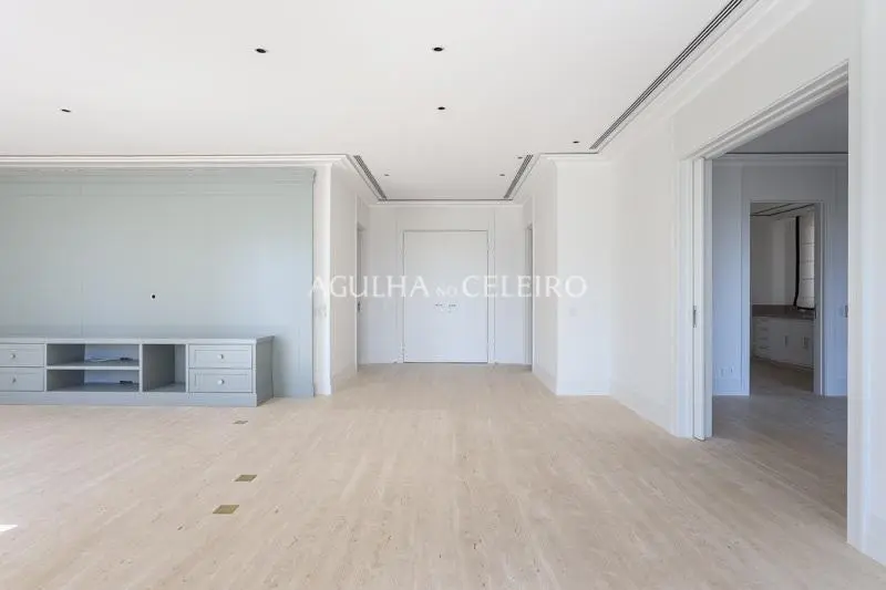 Apartamento com vista maravilhosa para alugar no Jardim Paulistano. – AP5887