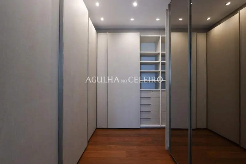 Apartamento com vista maravilhosa para alugar no Jardim Paulistano. – AP5887