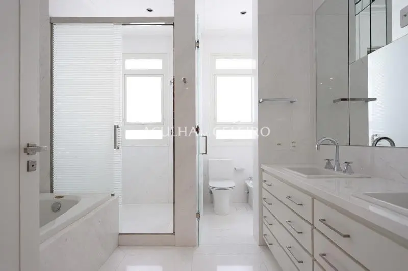 Apartamento com vista maravilhosa para alugar no Jardim Paulistano. – AP5887