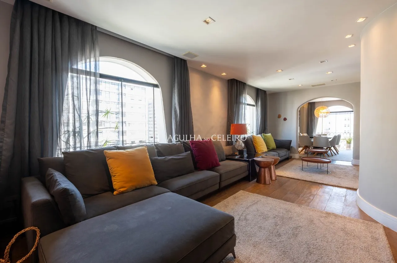 Apartamento duplex mobiliado em prédio Lindenberg na parte plana do Jardim América – AP6946