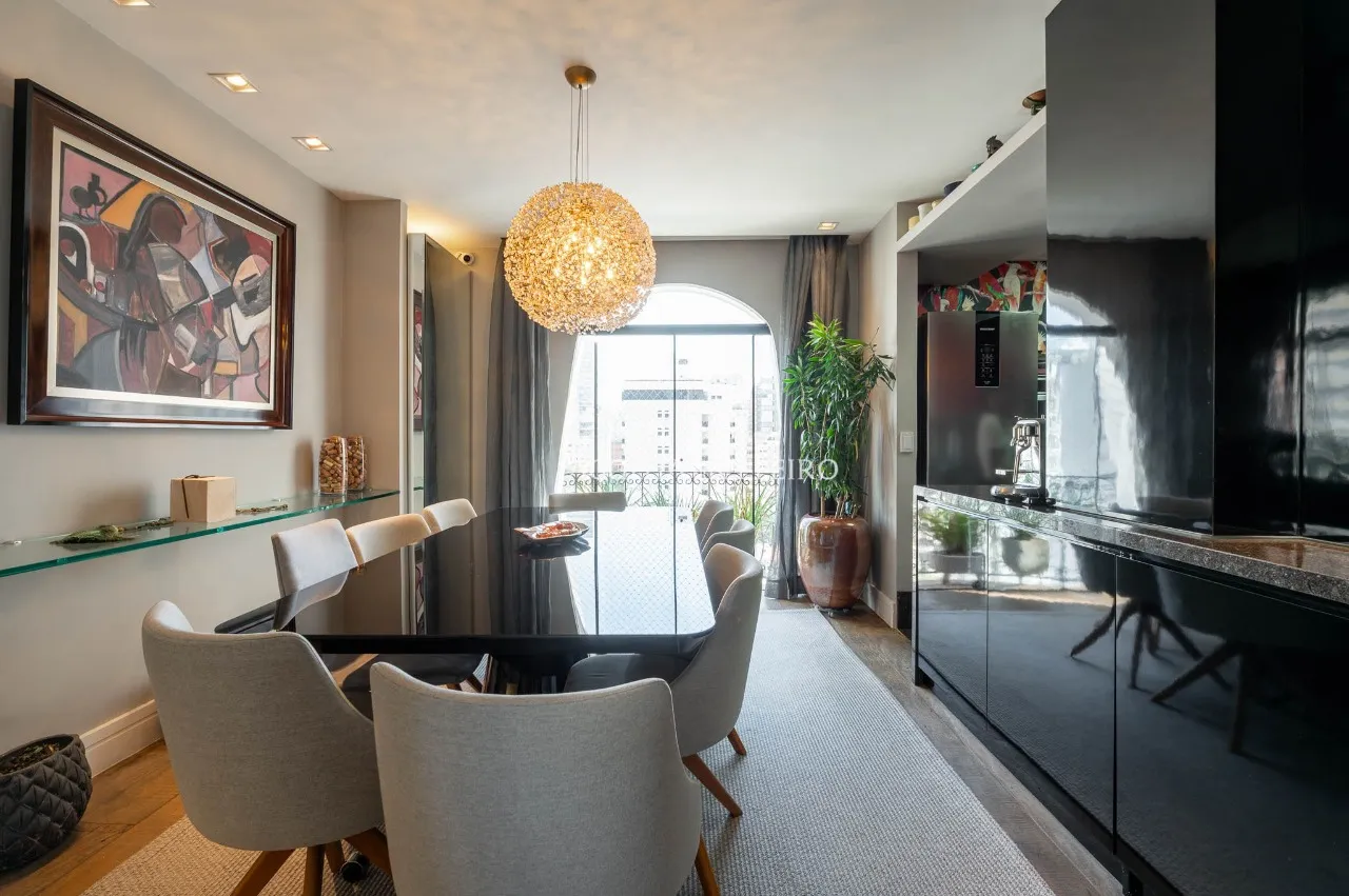 Apartamento duplex mobiliado em prédio Lindenberg na parte plana do Jardim América – AP6946