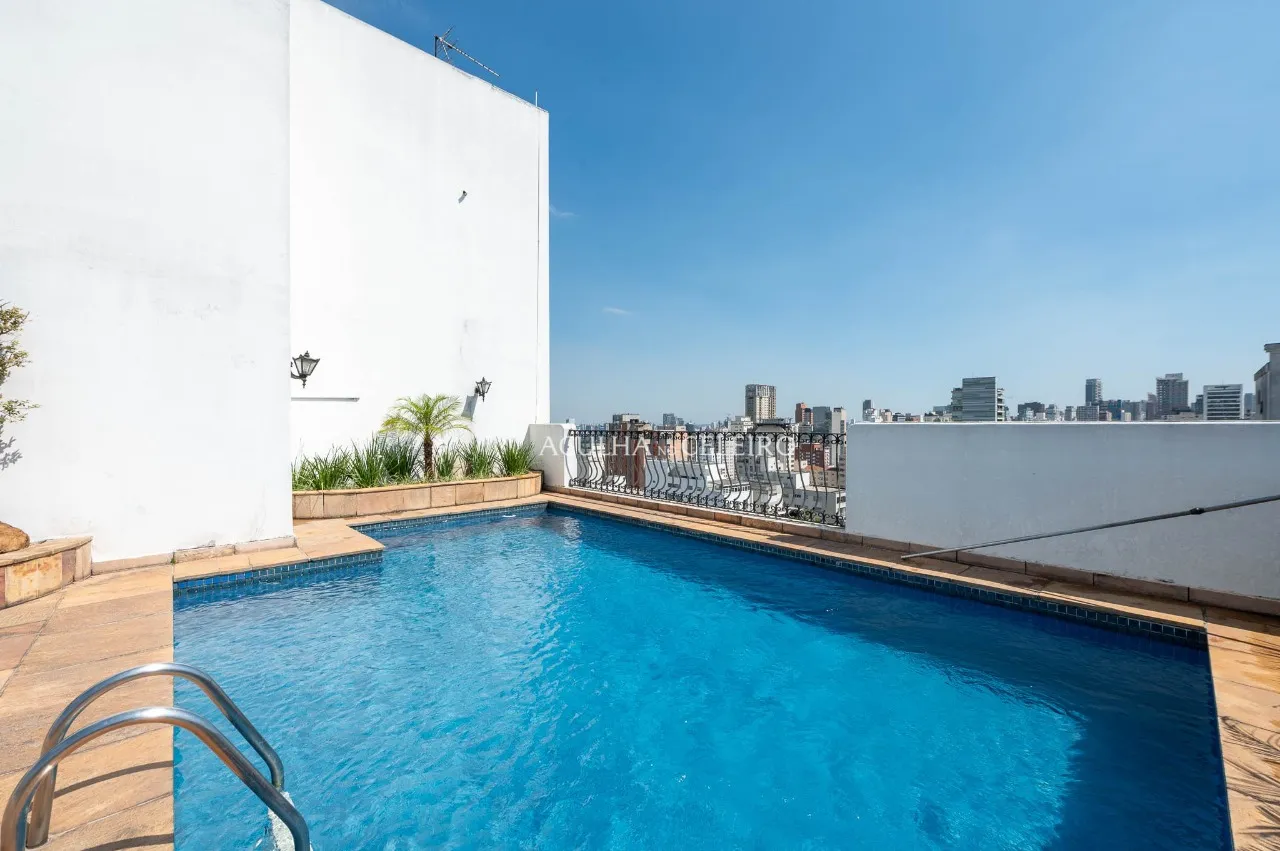 Apartamento duplex mobiliado em prédio Lindenberg na parte plana do Jardim América – AP6946