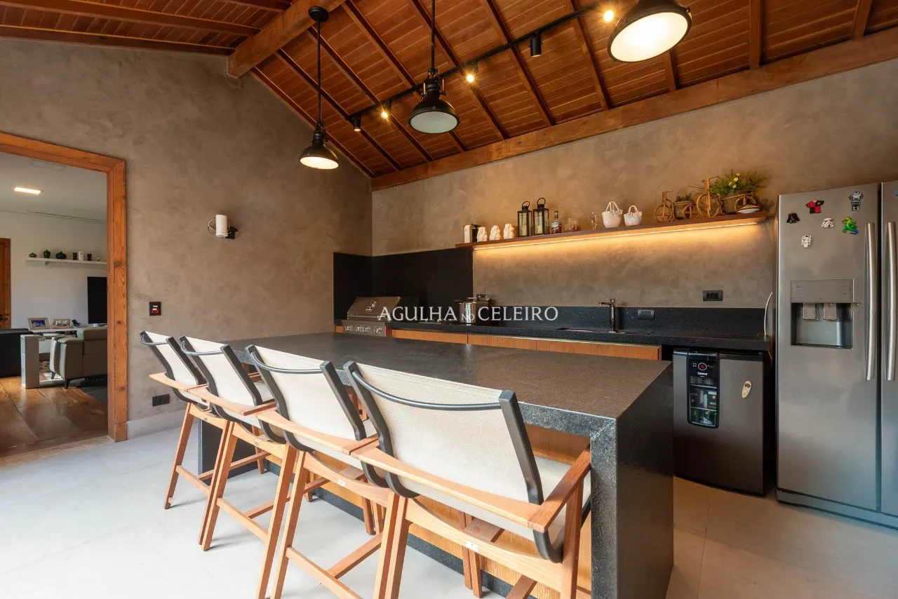 Casa maravilhosa projetada por Rosana Collet à venda no Jardim Europa – CA0224