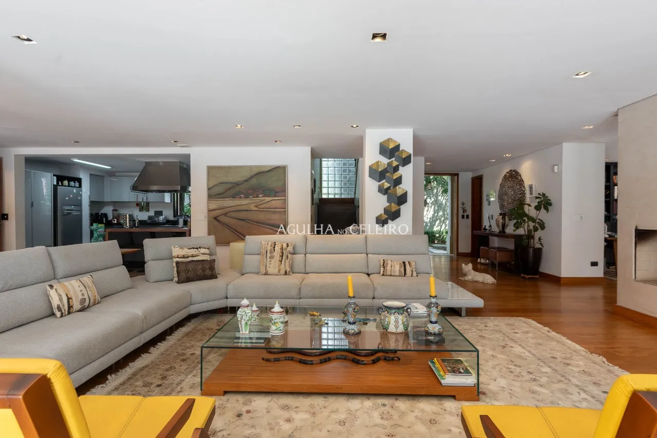 Casa maravilhosa projetada por Rosana Collet à venda no Jardim Europa – CA0224