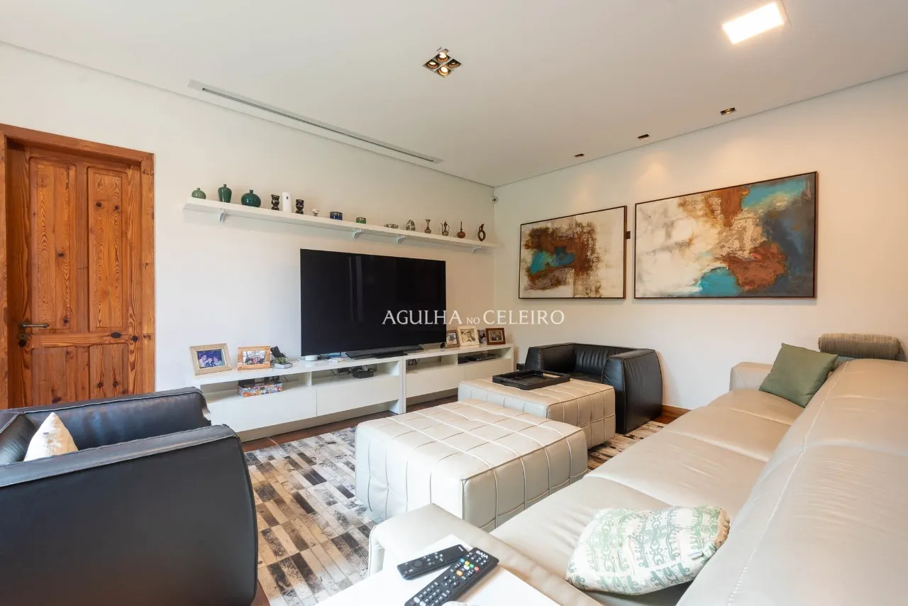 Casa maravilhosa projetada por Rosana Collet à venda no Jardim Europa – CA0224