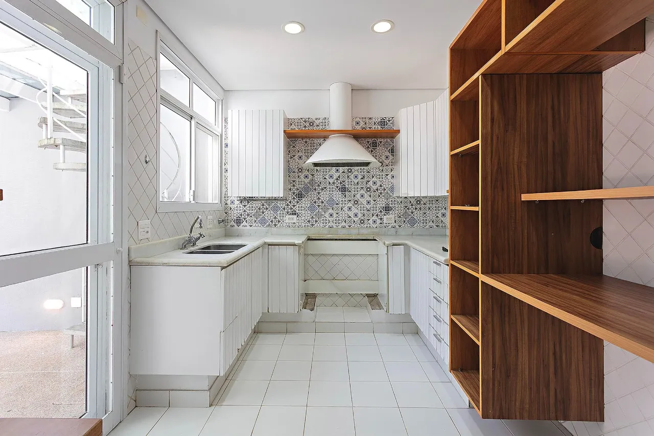 Casa com charme no Jardim Paulistano – CA0504