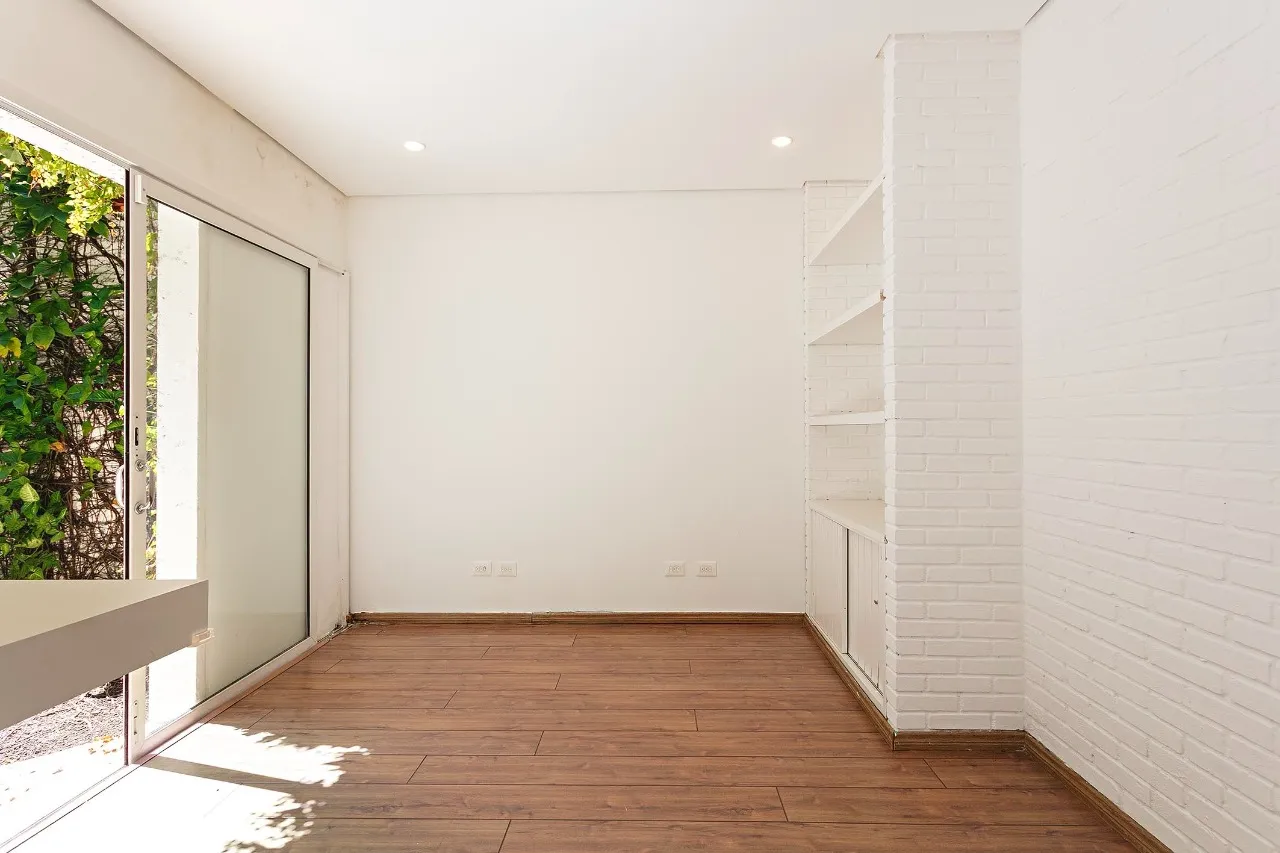 Casa com charme no Jardim Paulistano – CA0504