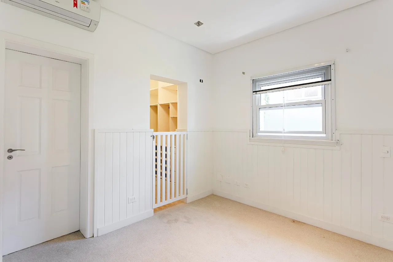 Casa com charme no Jardim Paulistano – CA0504