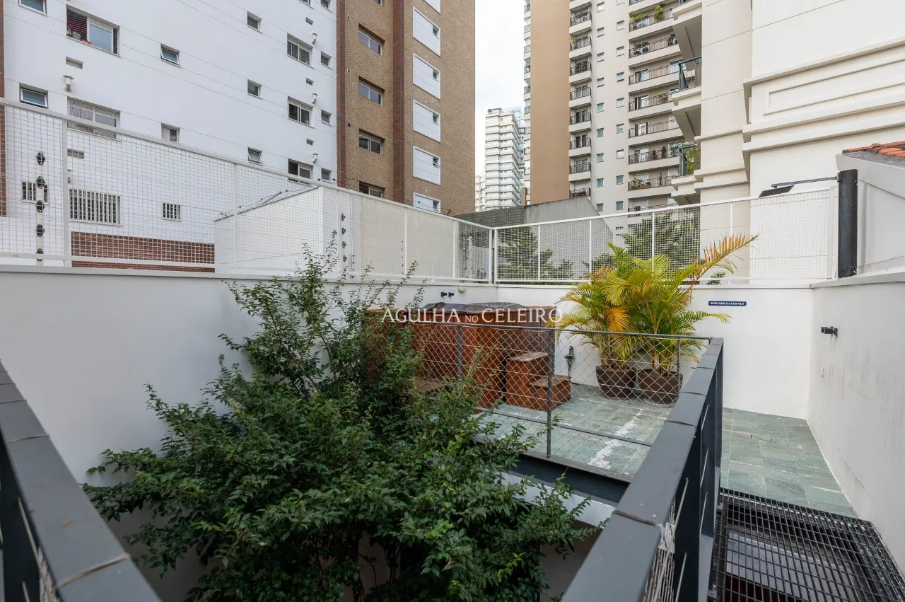 Casa com 2 Quartos à Venda na Vila Nova Conceição – CA0593