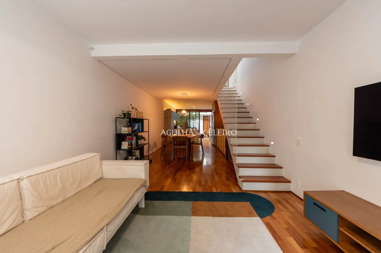 Casa com 2 Quartos à Venda na Vila Nova Conceição. – CA0593