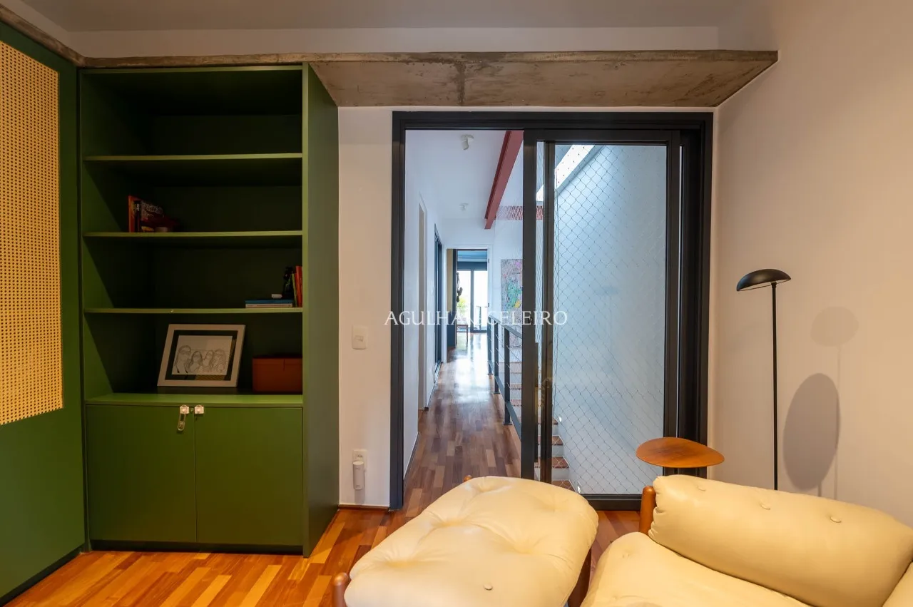 Casa com 2 Quartos à Venda na Vila Nova Conceição. – CA0593
