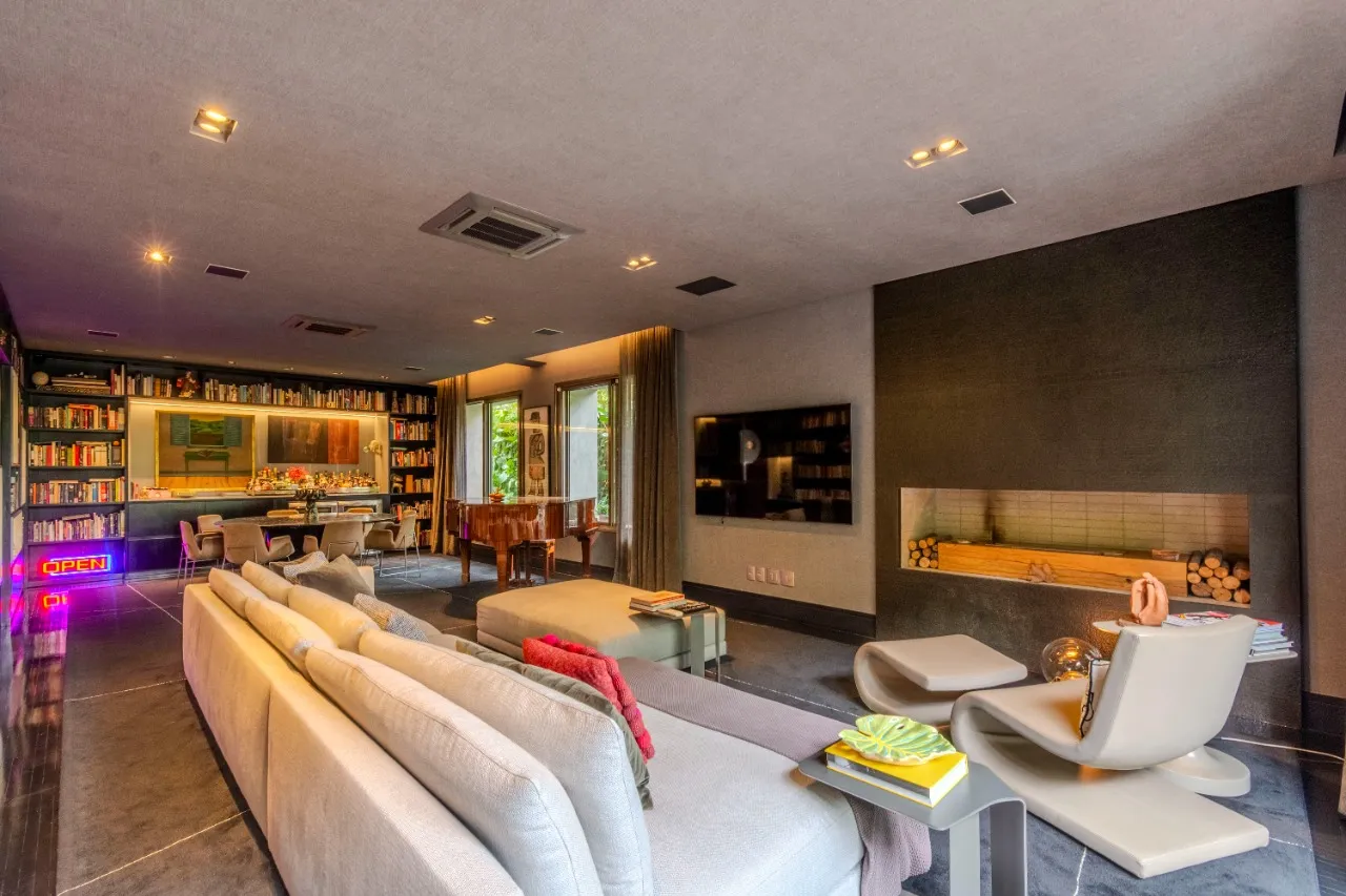 Casa tranquila e acolhedora, assinada por David Bastos – CA0629