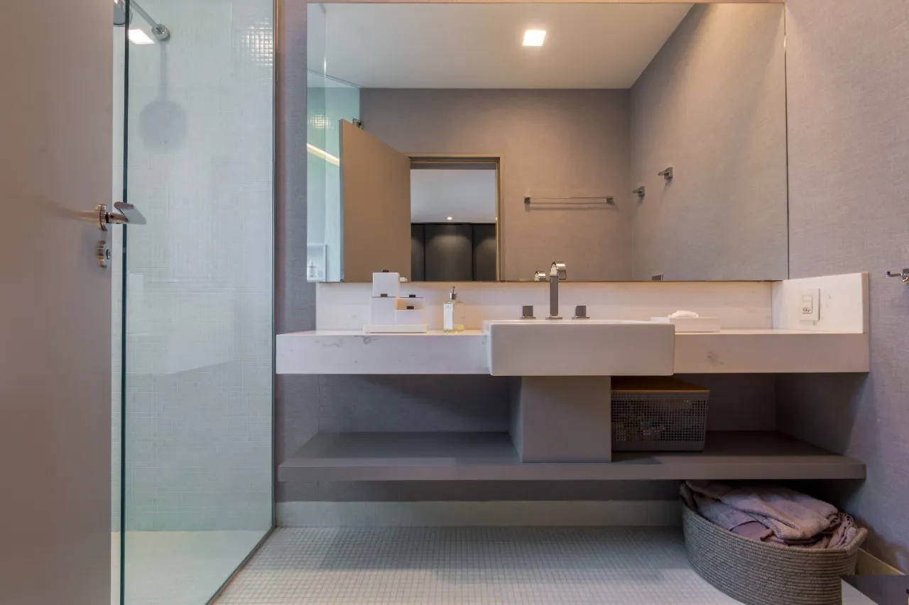 Casa tranquila e acolhedora, assinada por David Bastos – CA0629