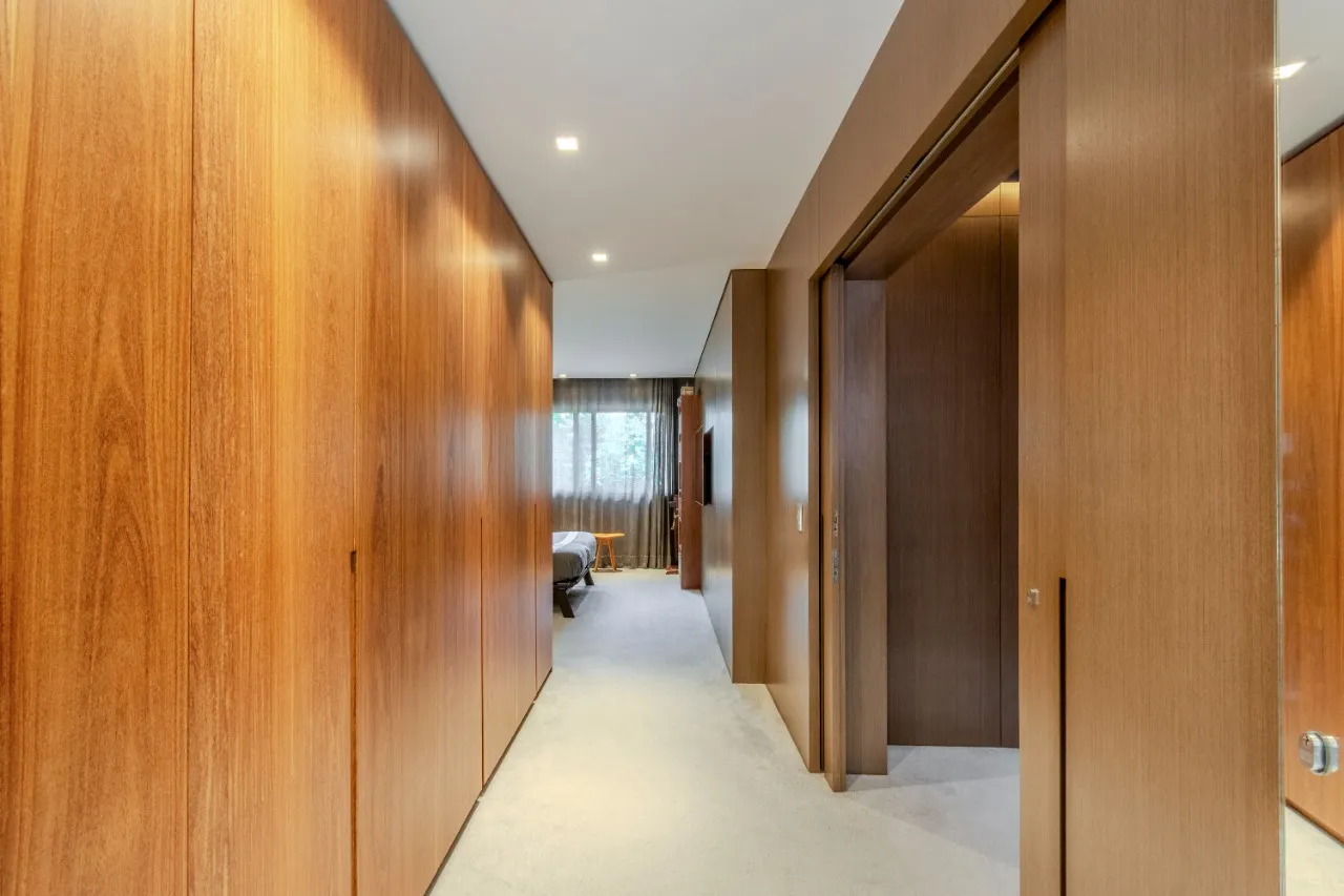 Casa tranquila e acolhedora, assinada por David Bastos – CA0629