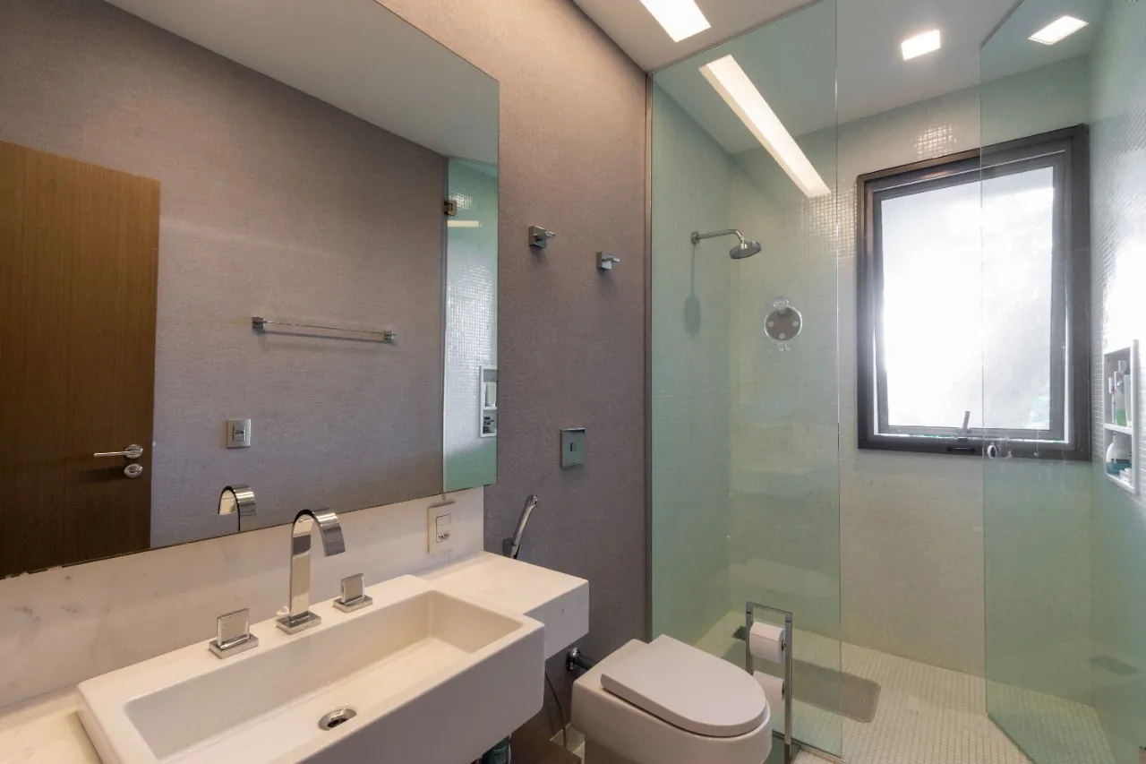 Casa tranquila e acolhedora, assinada por David Bastos – CA0629