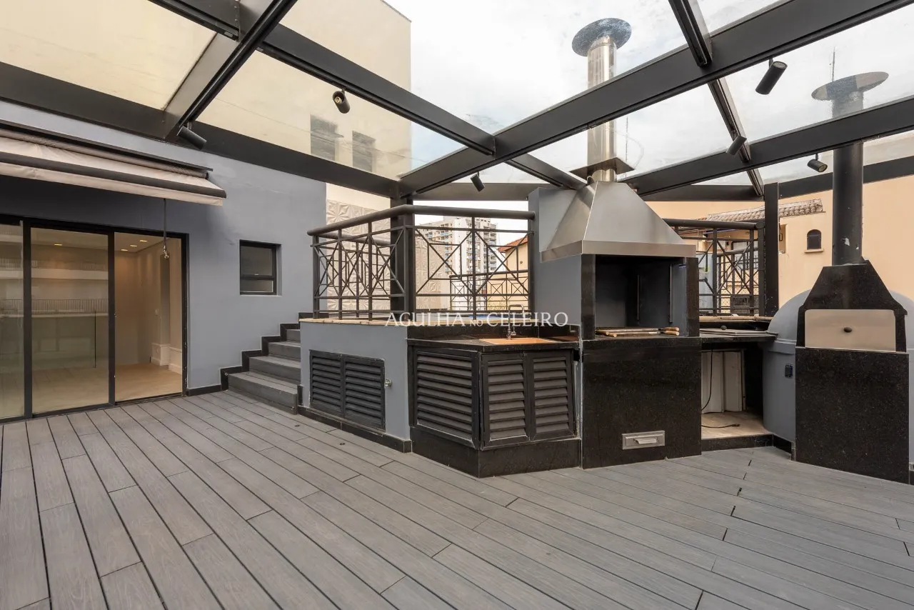 Cobertura com piscina à venda no Itaim Bibi – CO0511