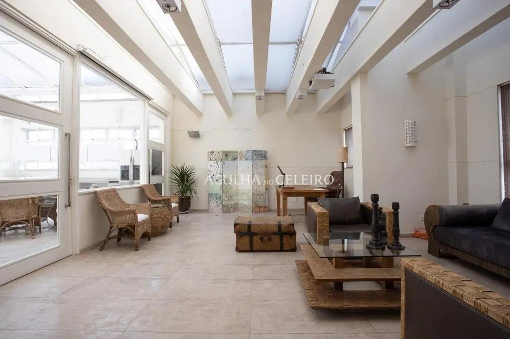 Cobertura duplex com vista maravilhosa à venda na Vila Nova Conceição – CO0525