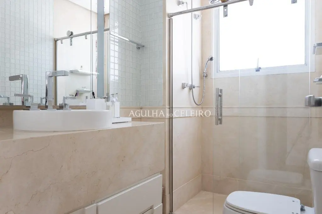 Cobertura duplex com vista maravilhosa à venda na Vila Nova Conceição – CO0525