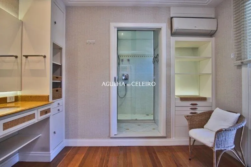 Sofisticação, luz natural e vista privilegiada em condomínio cobiçado. – 14160 - imovel-34521-38