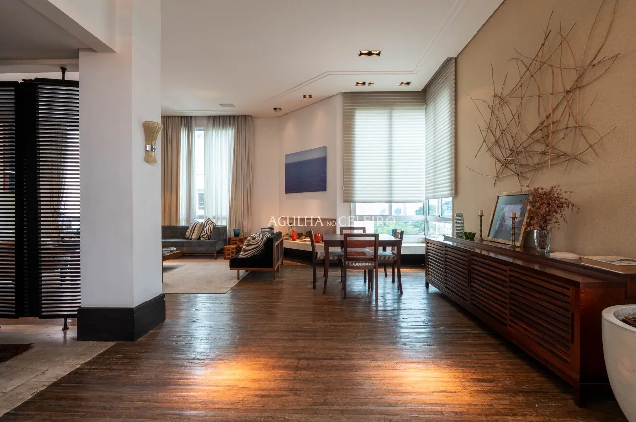 Apartamento amplo e sofisticado em Pinheiros – 15750