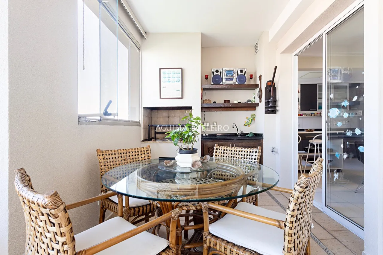 Lindo apartamento mobiliado no Brooklin, com varanda deliciosa e super iluminado. – 16154 - Apartamento-Venda-Brooklin4423