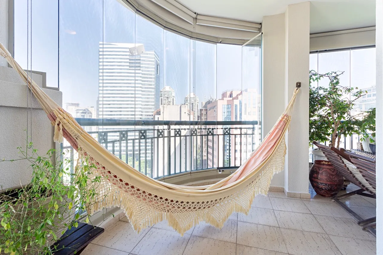 Lindo apartamento mobiliado no Brooklin, com varanda deliciosa e super iluminado. – 16154 - Apartamento-Venda-Brooklin4415