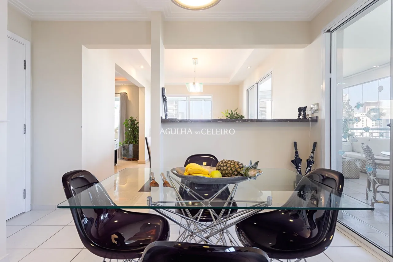 Lindo apartamento mobiliado no Brooklin, com varanda deliciosa e super iluminado. – 16154 - Apartamento-Venda-Brooklin4448