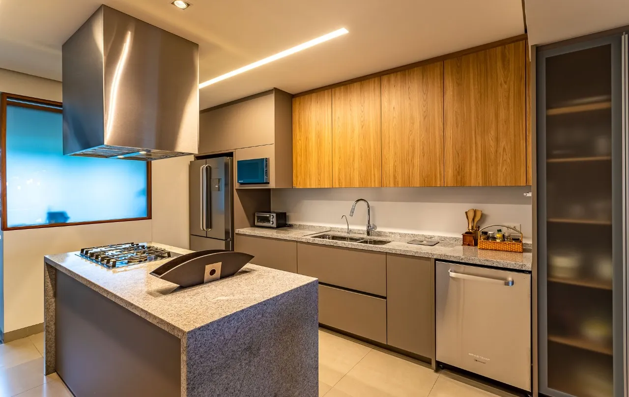 Apartamento impecável em todos os sentidos em prédio assinado por Isay Weinfeld em Alto de Pinheiros – 17867