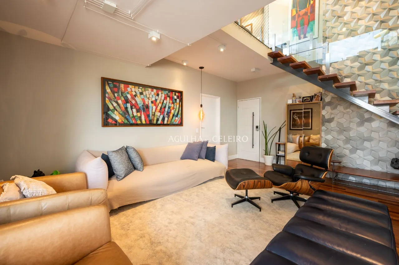 Cobertura duplex com terraço e reforma contemporânea em localização privilegiada – 18421