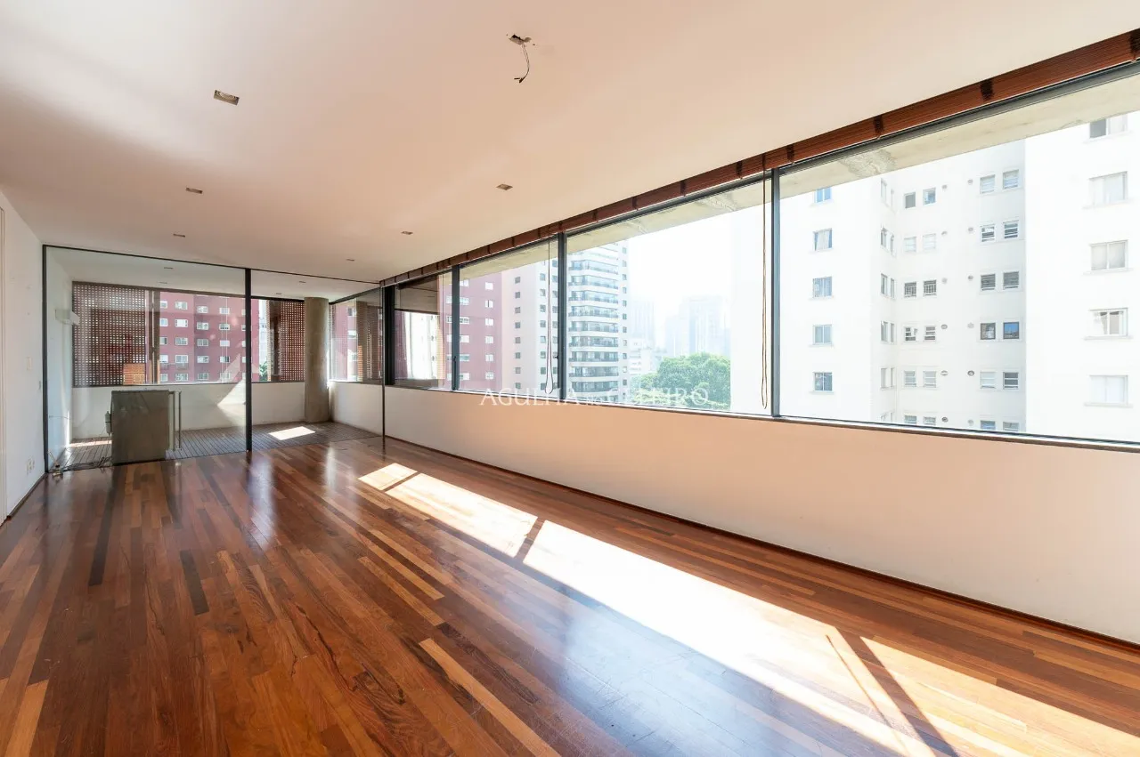 Design contemporâneo de Marcio Kogan ao lado do Parque do Povo. – 21232
