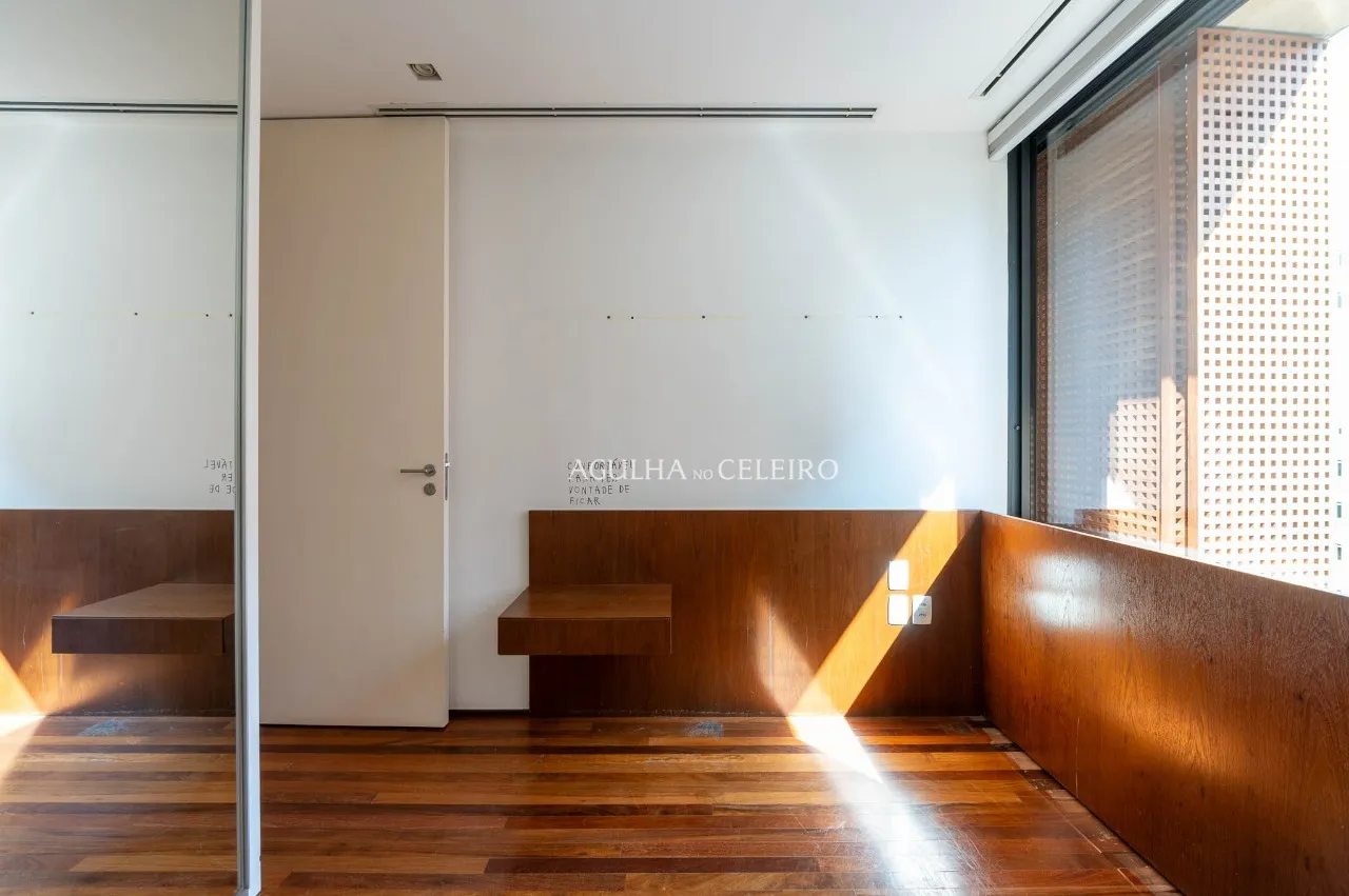Design contemporâneo de Marcio Kogan ao lado do Parque do Povo. – 21232