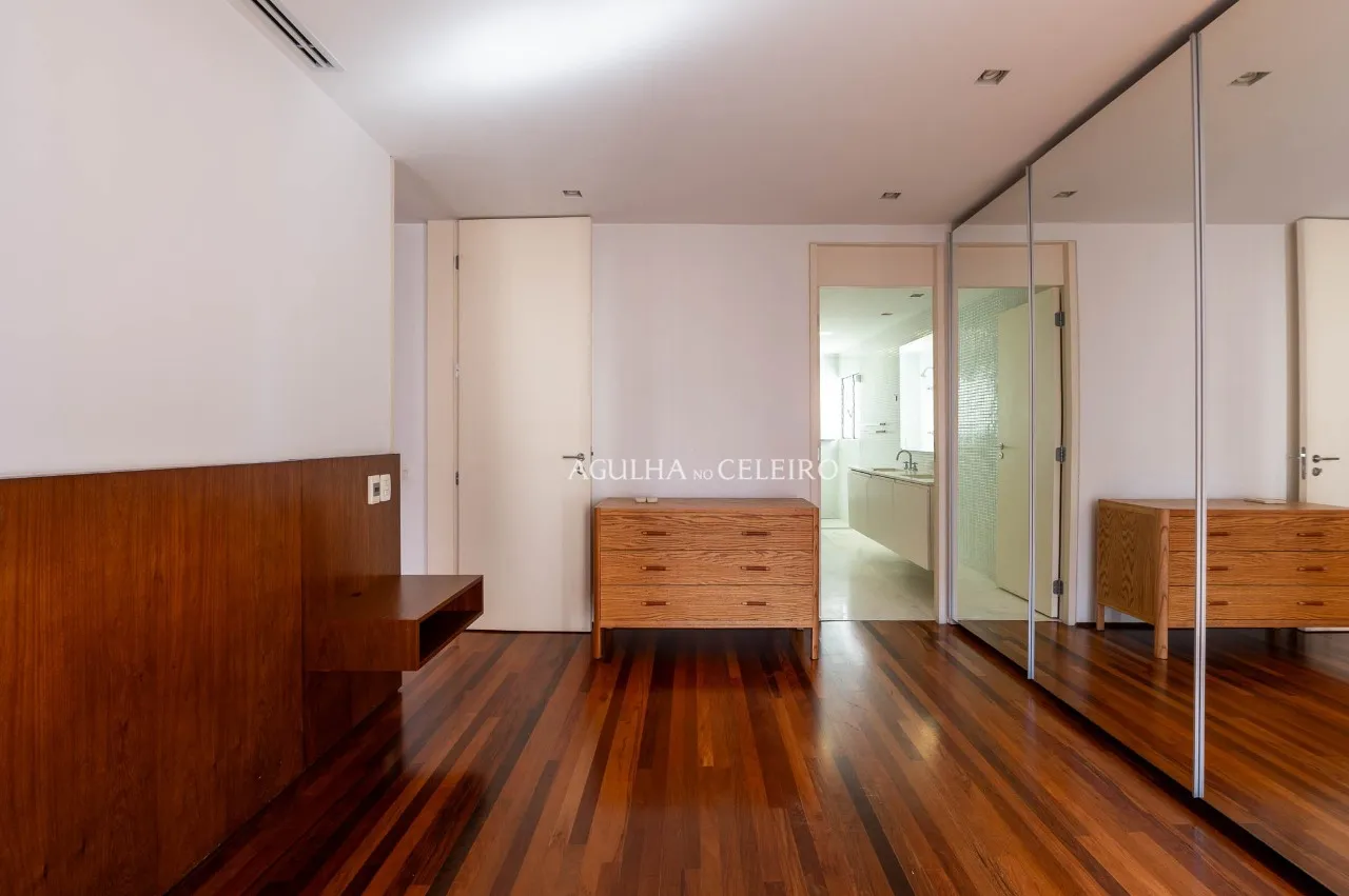 Design contemporâneo de Marcio Kogan ao lado do Parque do Povo. – 21232