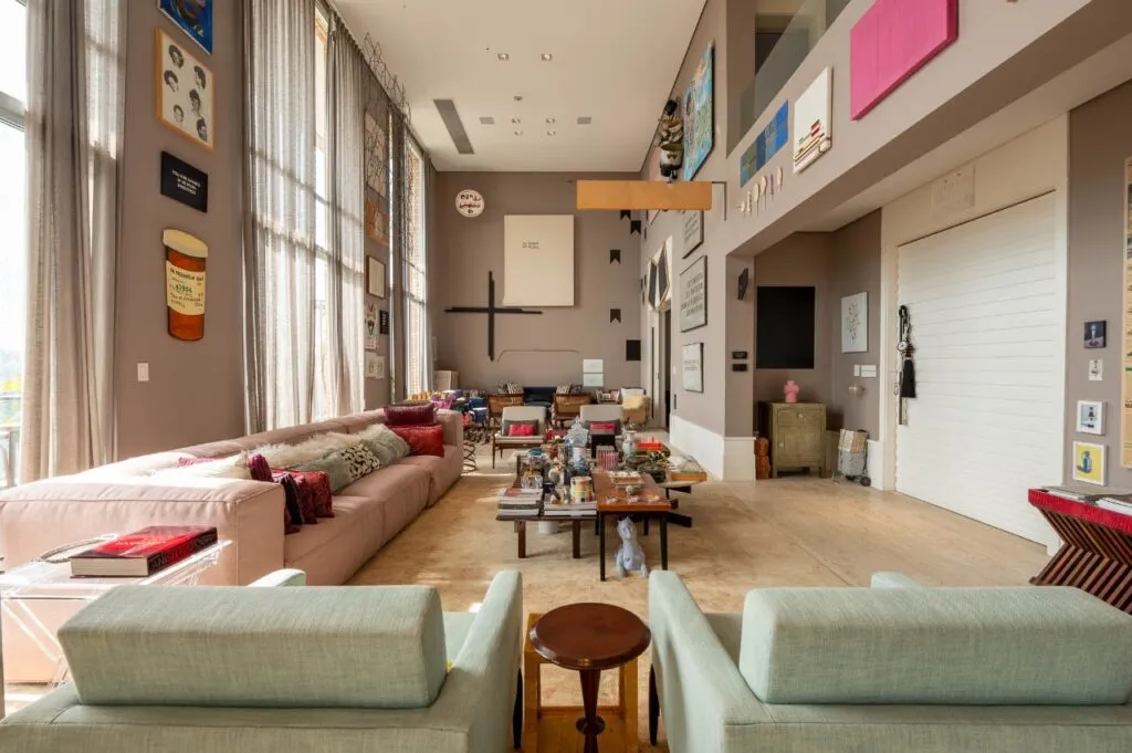 Duplex com Pé-Direito Duplo e Vista para o Ibirapuera – 21378