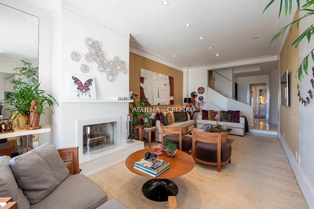 Cobertura descolada nos Jardins, com atmosfera de casa e vista espetacular. – 21516