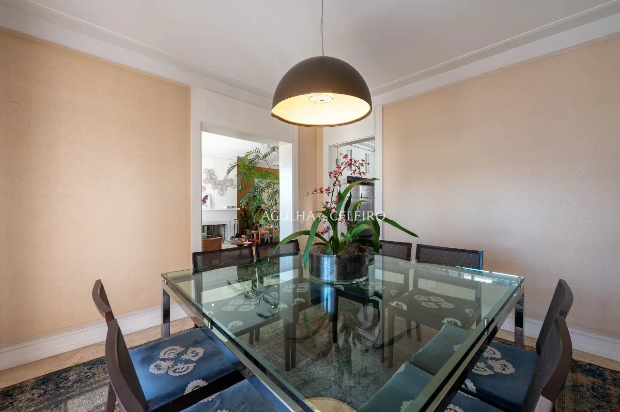 Cobertura descolada nos Jardins, com atmosfera de casa e vista espetacular. – 21516
