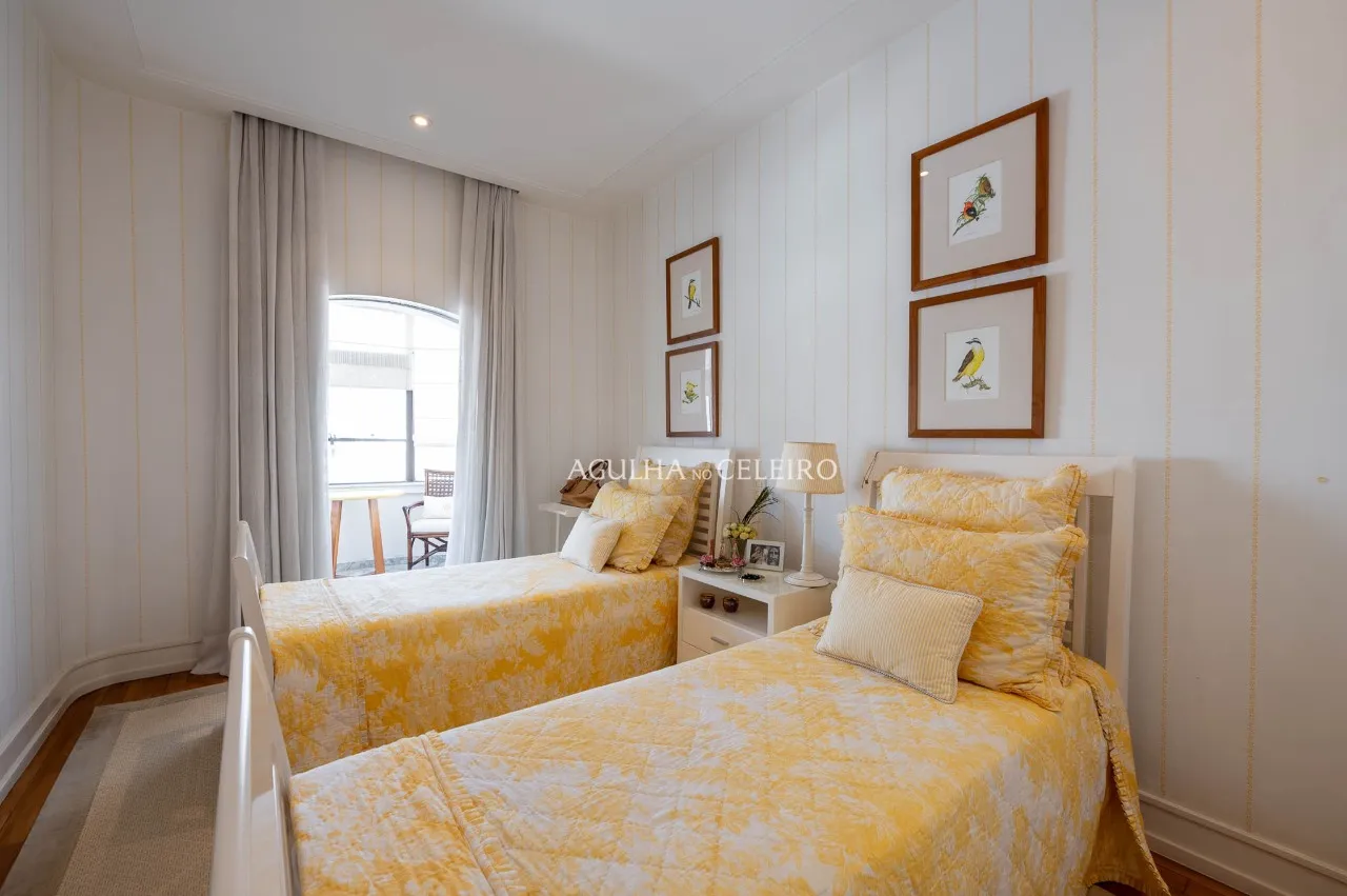 Cobertura descolada nos Jardins, com atmosfera de casa e vista espetacular. – 21516