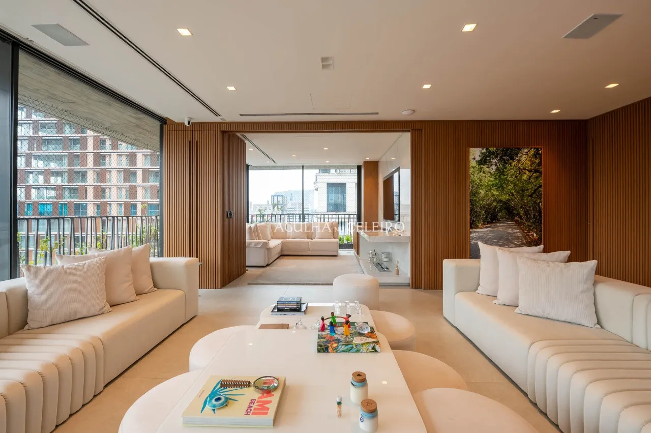 Apartamento novo em bela localização no Itaim Bibi. – 21582