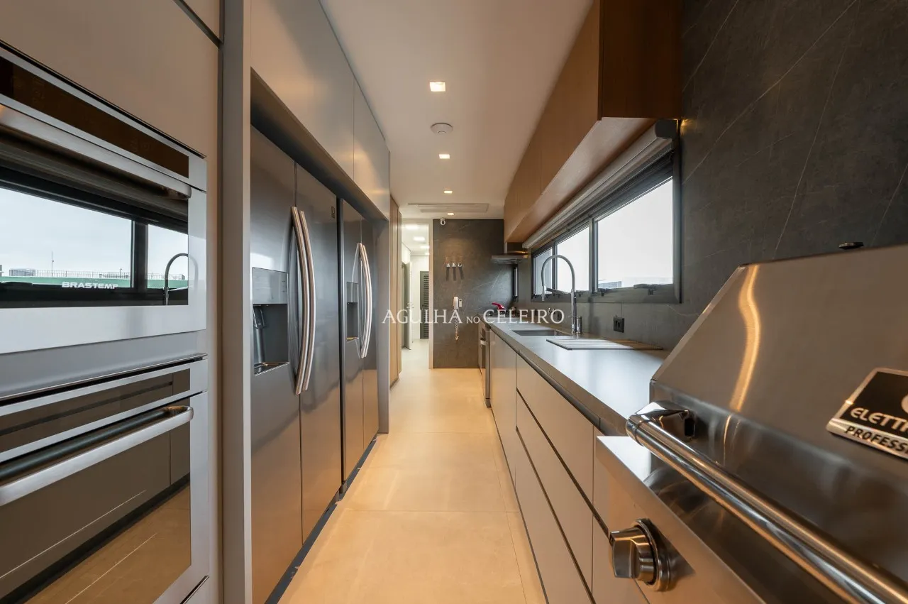 Apartamento novo em bela localização no Itaim Bibi. – 21582