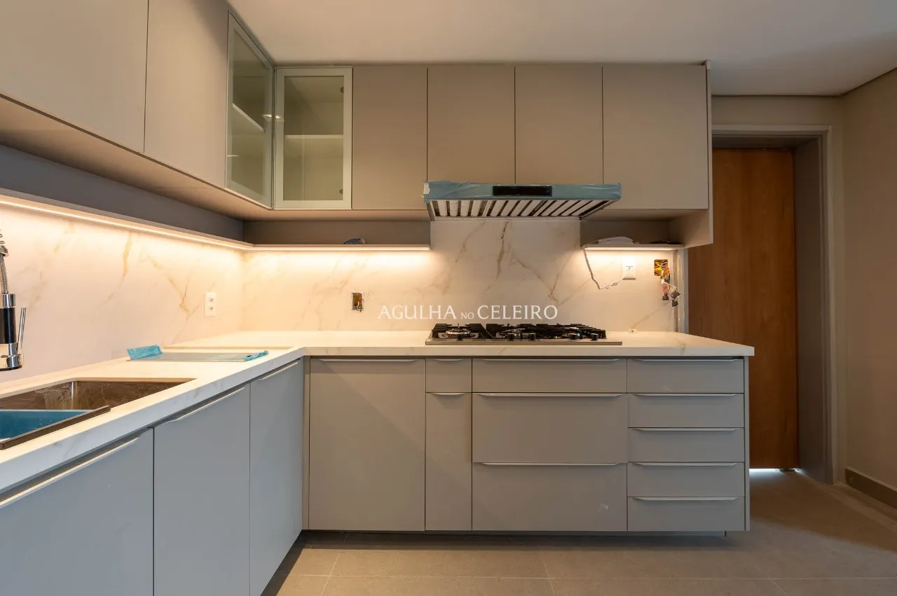 Apartamento pronto para morar em edifício novo na melhor localização de Moema – 21807